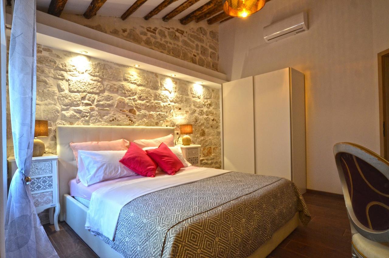 Noanna Apartment Rovinj Eksteriør billede